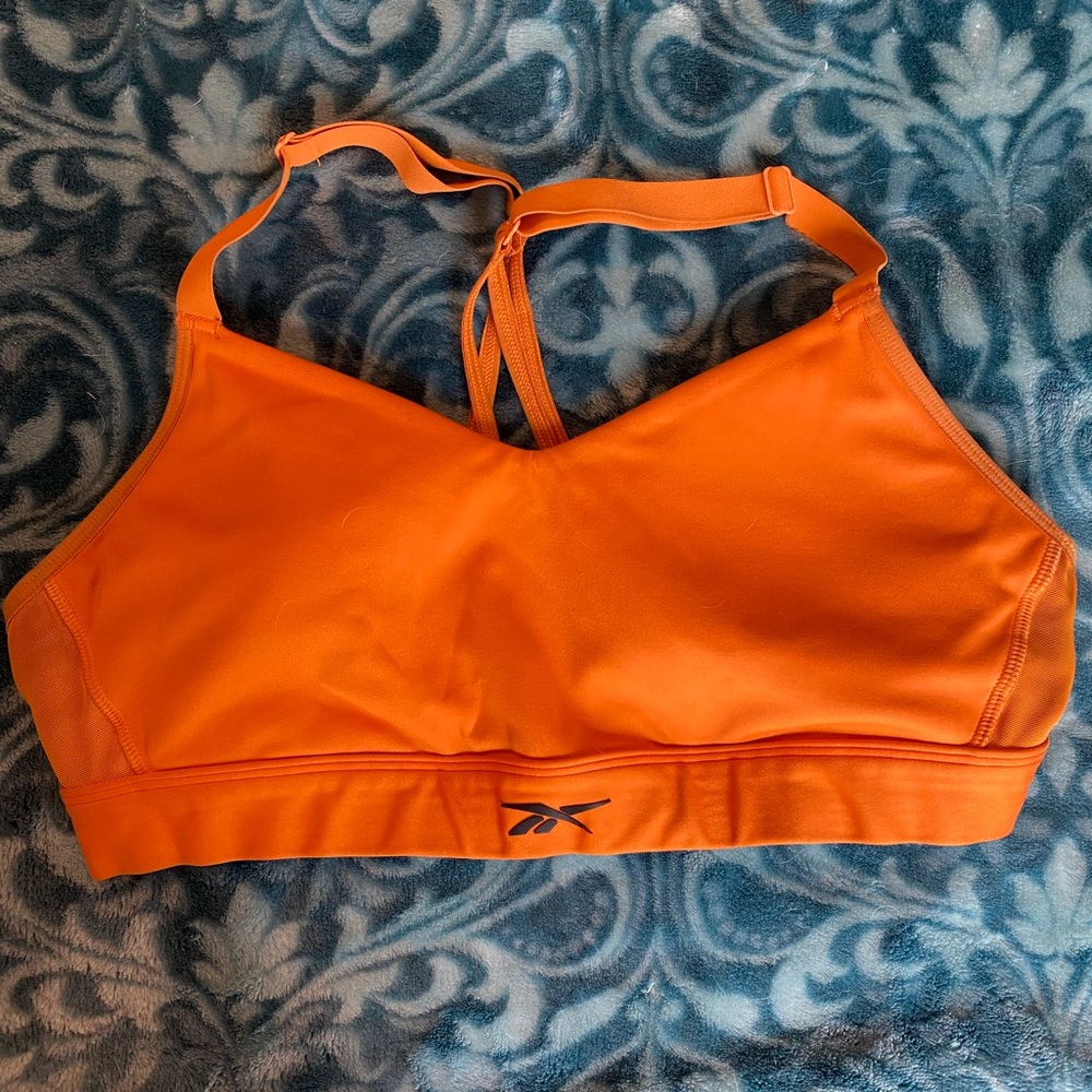 Reebok sports Bra. Large